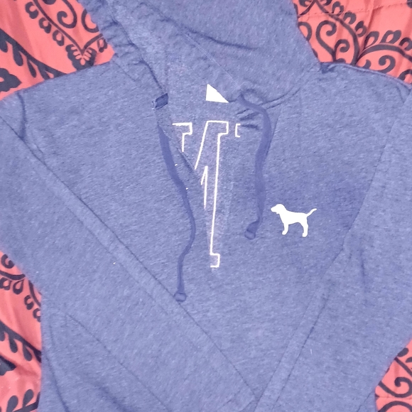 Gently used Victoria's secret pink pullover hoodie size small - Picture 5 of 9